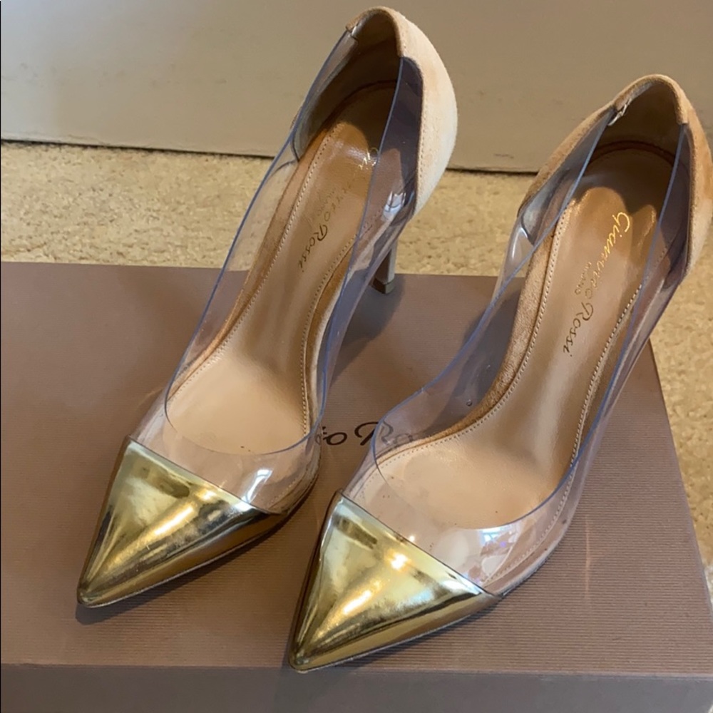 Gianvito Rossi Plexi pump, gold size 36.5